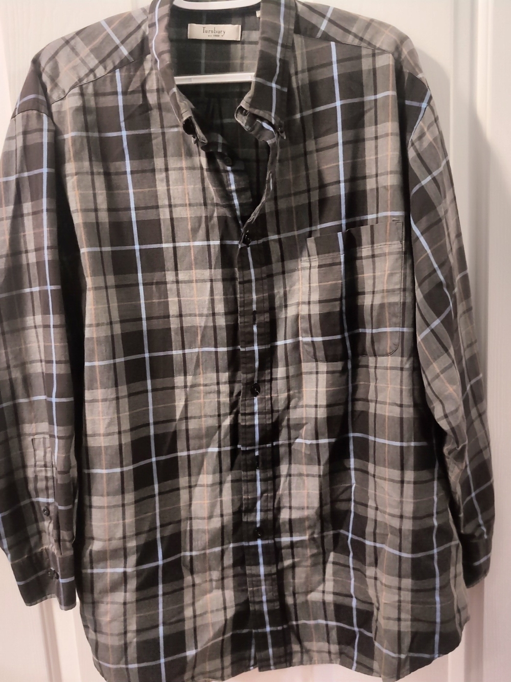 Turnbury Men's Black, Gray & Light Blue Plaid Button-Down Shirt